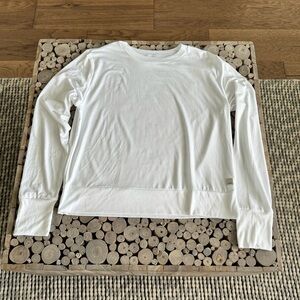 Vuori Long Sleeve Halo Crew